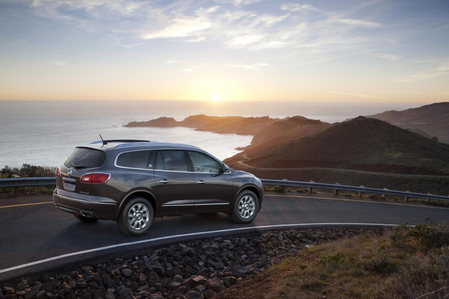  Buick Enclave 2013 года  (фото 18 из 47)